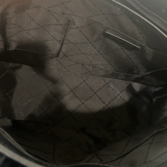 Michael Kors laptop bag EUC black with gray MK and silver hardware - Picture 11 of 14